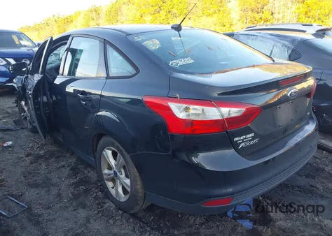 2014 Ford Focus Se from USA, damaged, VIN 1FADP3F21EL365726